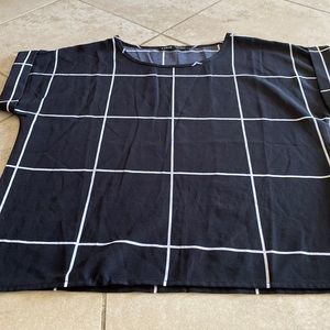 SHEIN black/white short sleeve - worn twice